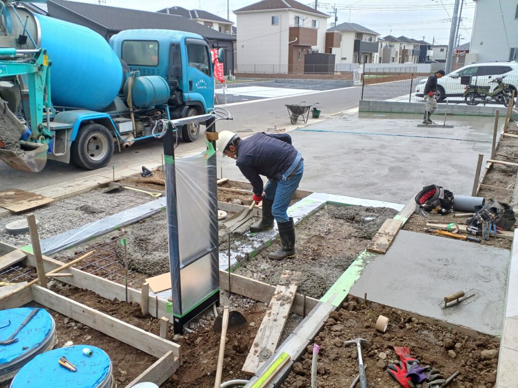 駐車場コンクリート打設